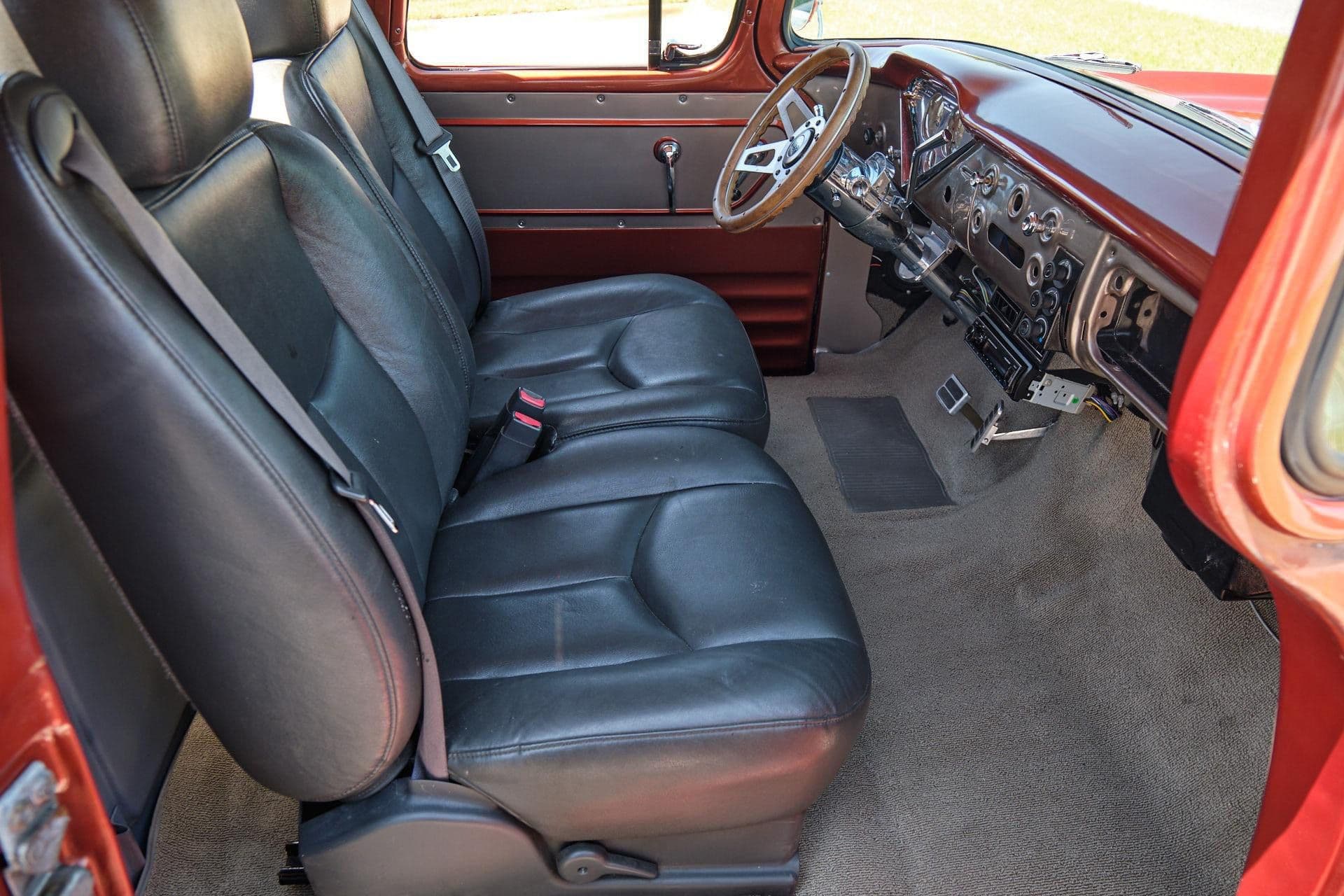 1959 Chevrolet Apache - Image 4