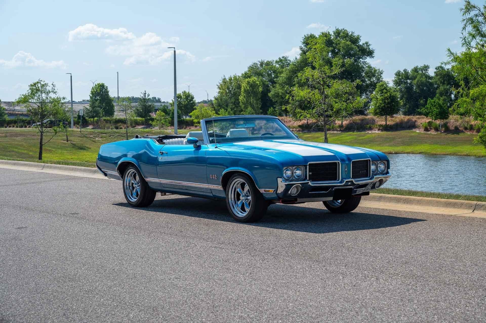 1971 Oldsmobile Cutlass - Image 3