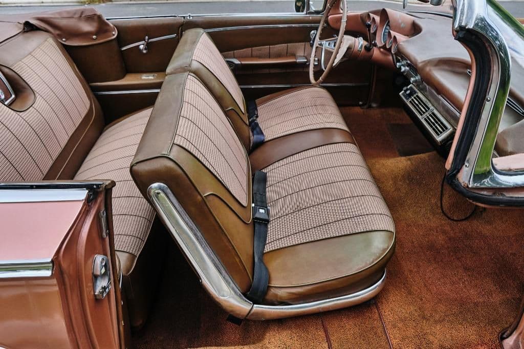 1960 Chevrolet Impala - Image 4